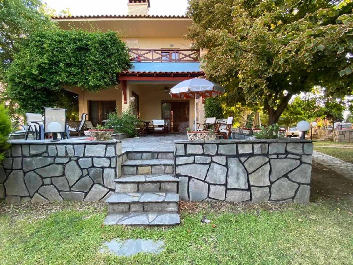 Georgia'S House Villa Nikiti  Exterior photo
