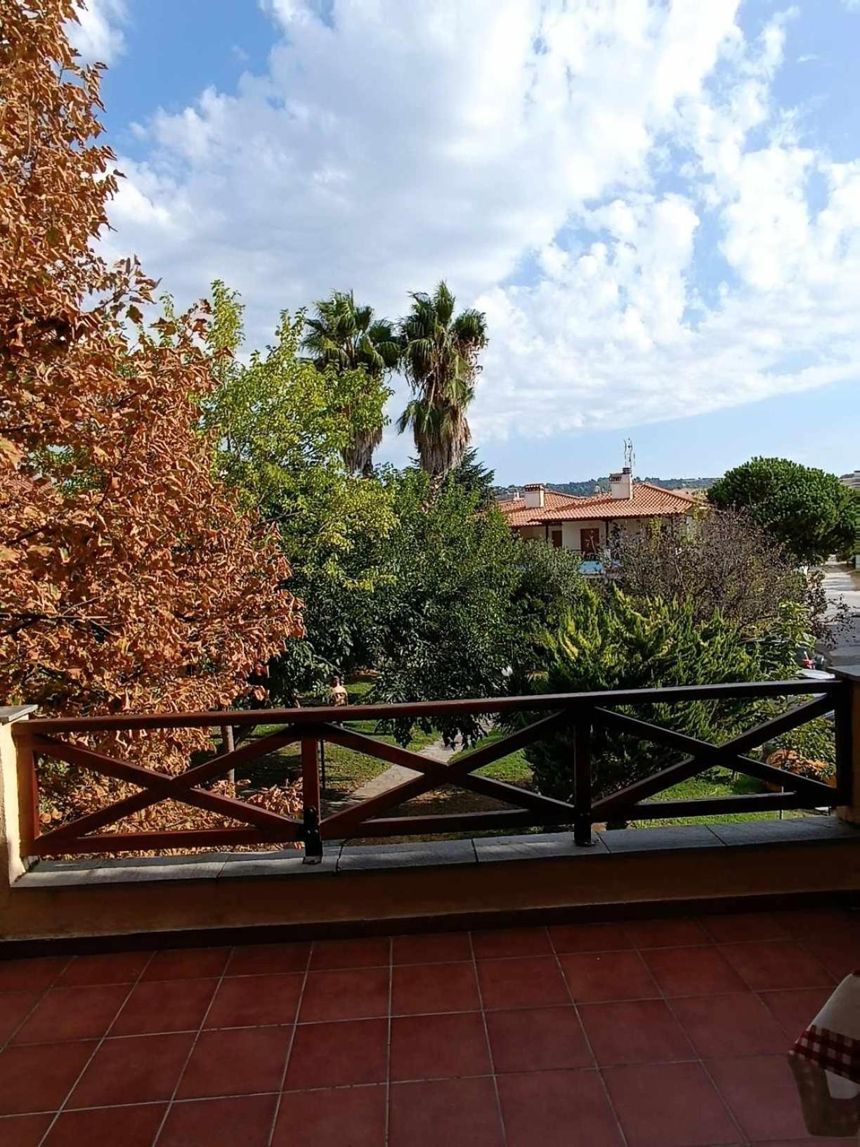Georgia'S House Villa Nikiti  Exterior photo